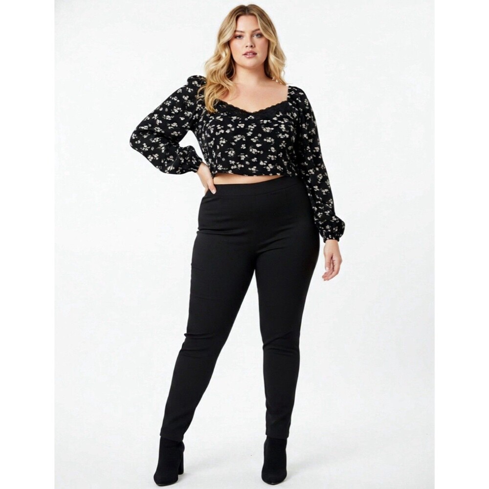 BP Black Floral Smocked Lace Trim Long Sleeve Crop Top Plus Size 1X NWT